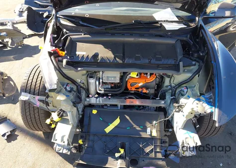 2026 Tesla Model Y Long Range Dual Motor All-Wheel Drive from USA, damaged, VIN 7SAYGDED5TF417138